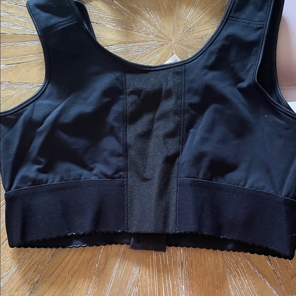Women's Compression Bra - Black and Beige 40 B/C New Never Worn - Picture 5 of 9